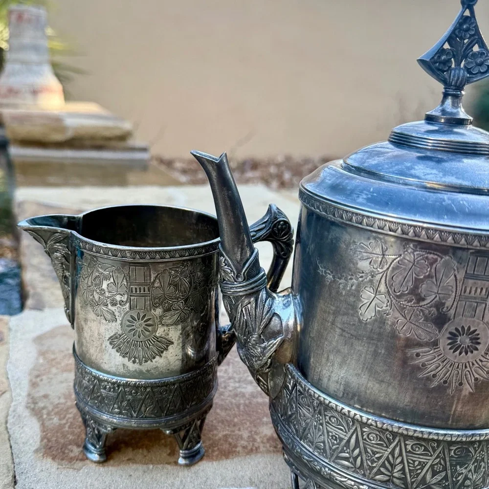Antique Meriden Britannia 1926 Silverplate‎ Teapot Creamer Victorian Aesthetic